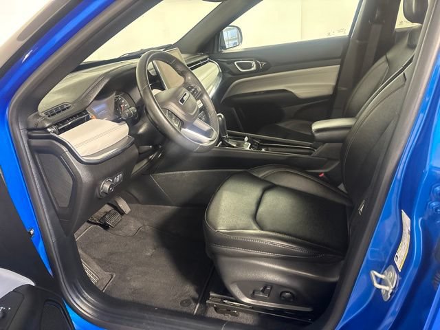 Used 2024 Jeep Compass Limited AWD/4WD image 14