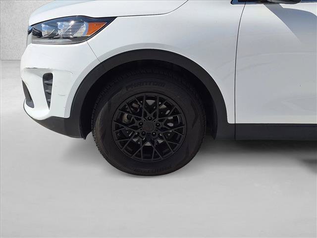Used 2020 Kia Sorento LX FWD image 14