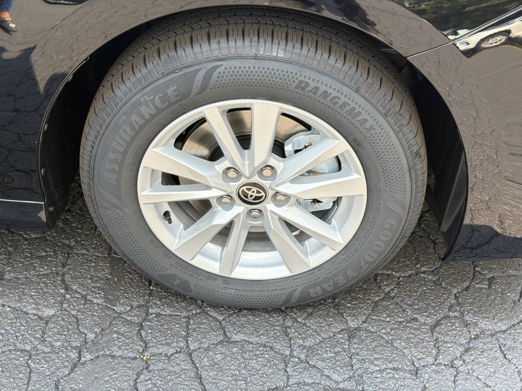 New 2026 Toyota Camry LE AWD/4WD image 13