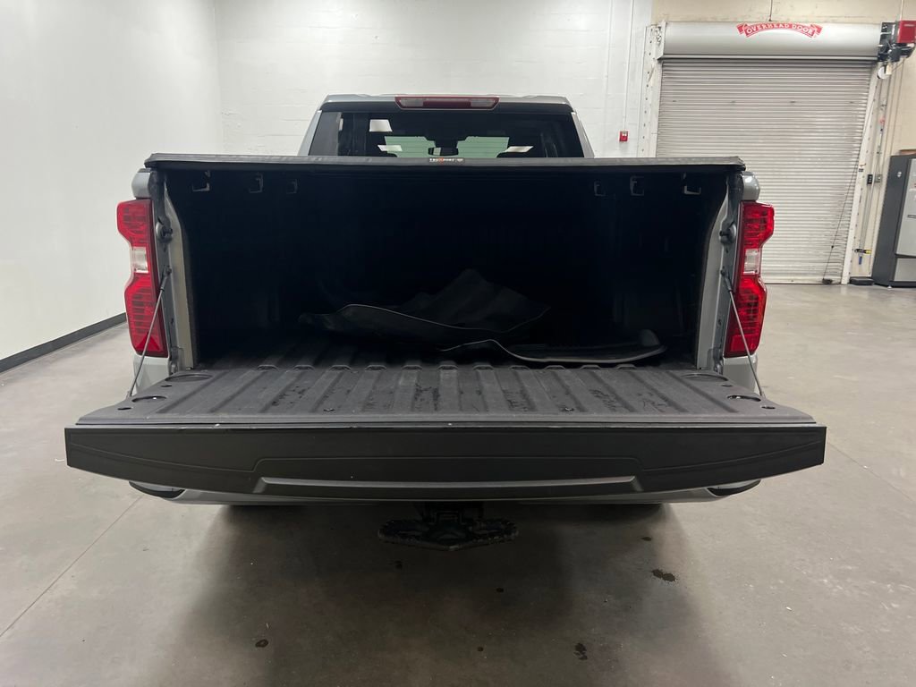Used 2023 Chevrolet Silverado 1500 Custom AWD/4WD image 24