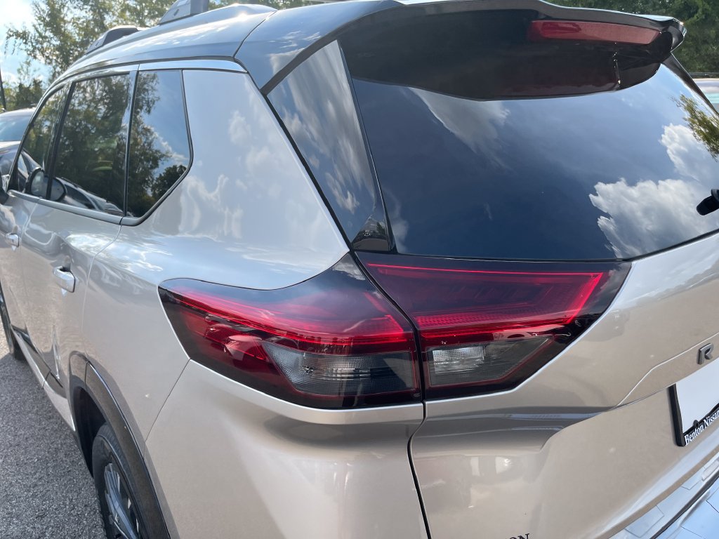 Used 2026 Nissan Rogue Platinum w/ Platinum Premium Package AWD/4WD image 40