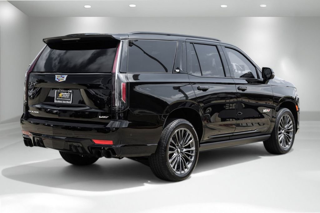 Used 2023 Cadillac Escalade V AWD/4WD image 7