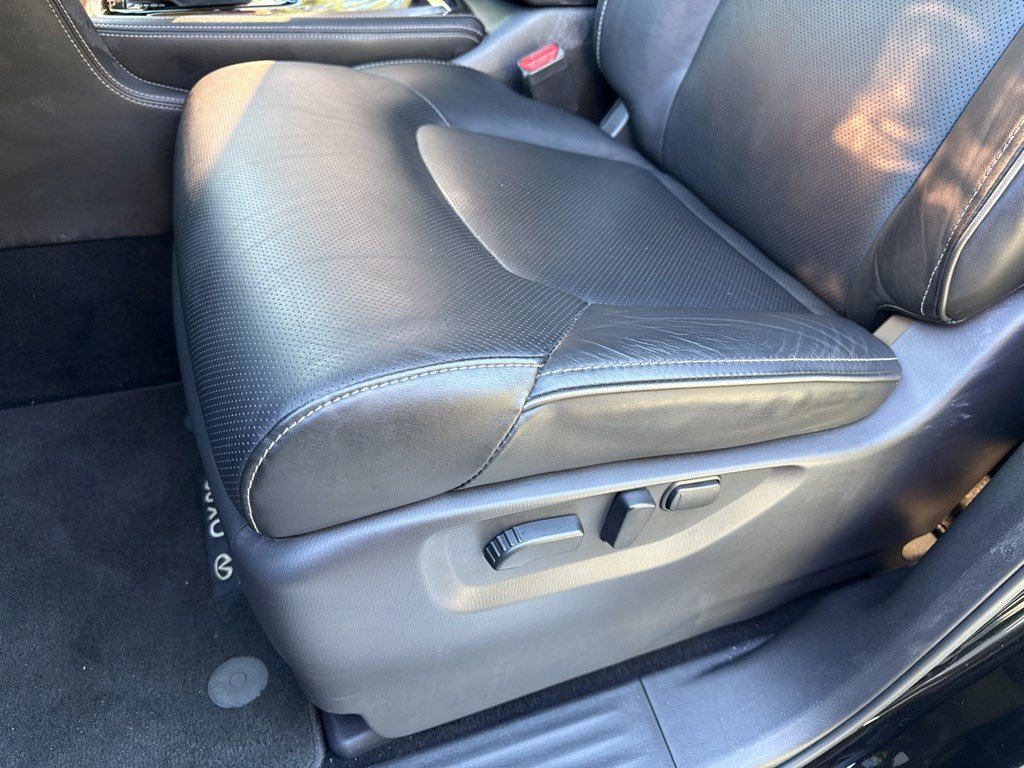Used 2023 INFINITI QX80 Luxe w/ Cargo Package AWD/4WD image 16