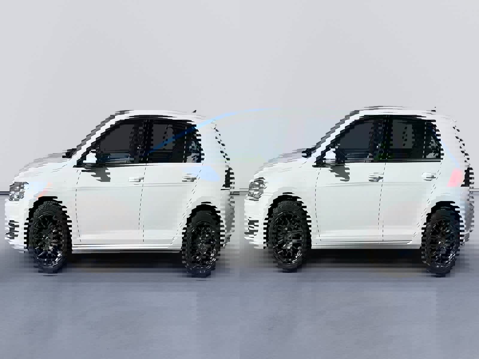 Used 2016 Volkswagen Golf S image 6