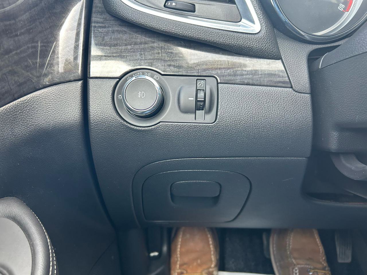 Used 2013 Buick Encore Convenience image 28