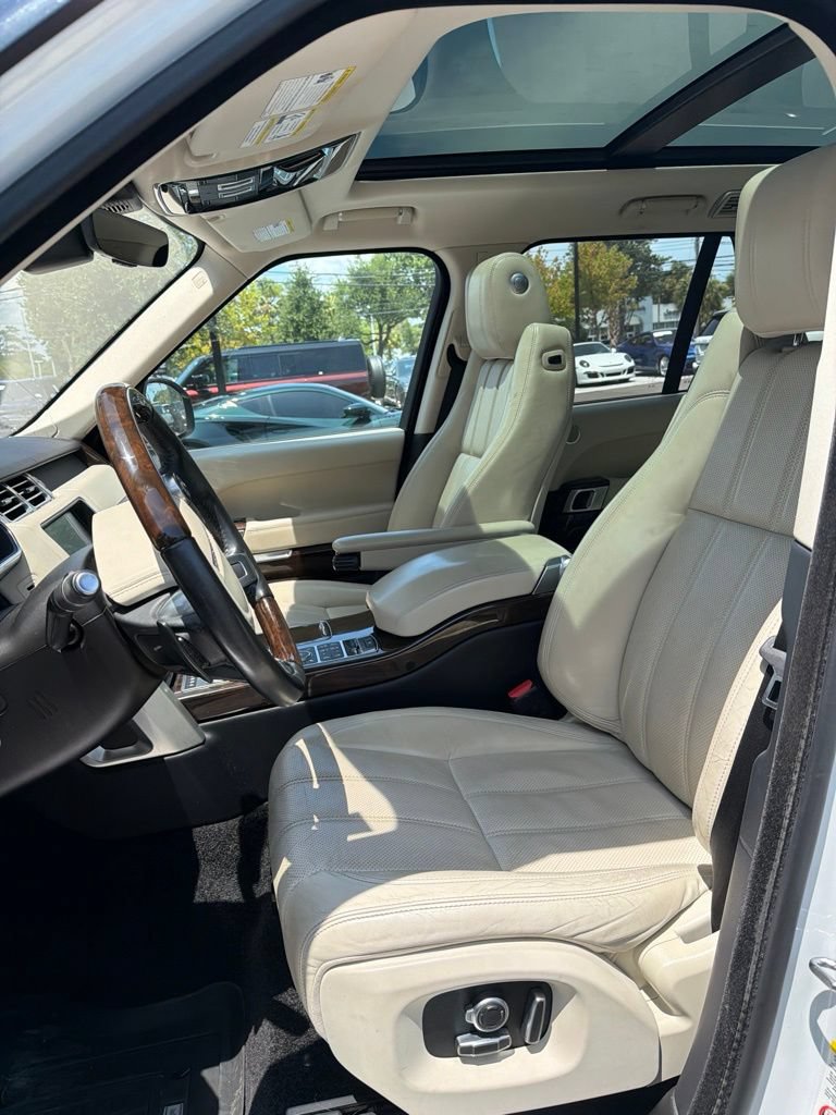 Used 2017 Land Rover Range Rover HSE AWD/4WD image 5
