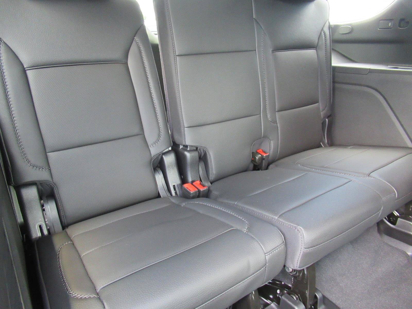 New 2026 GMC Yukon Denali w/ Advanced Technology Package RWD image 40
