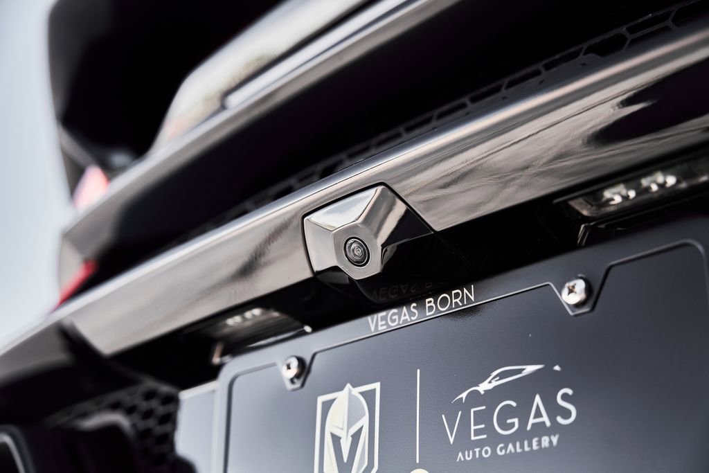 Used 2023 Lamborghini Huracan Tecnica image 18