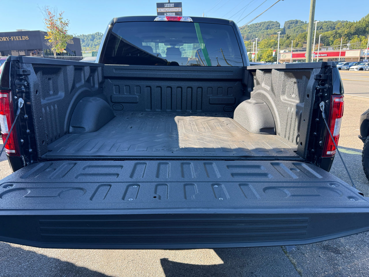 Used 2020 Ford F150 XL w/ Equipment Group 101A Mid image 22
