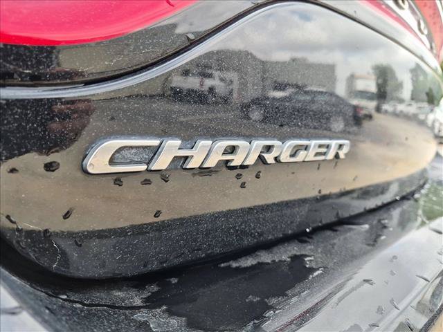 Used 2018 Dodge Charger R/T RWD image 27