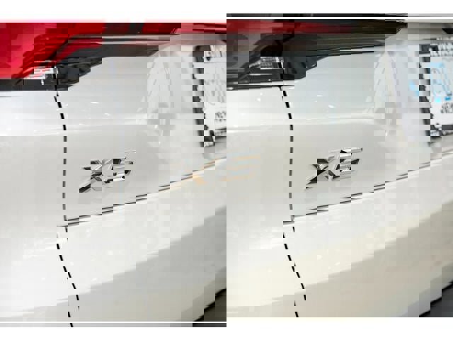 New 2026 BMW X5 xDrive50e w/ Premium Package image 51