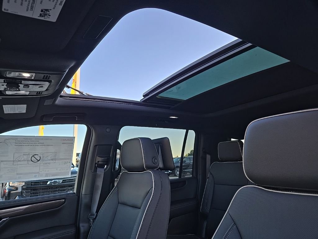 New 2026 GMC Yukon XL Elevation w/ Elevation Premium Package image 30