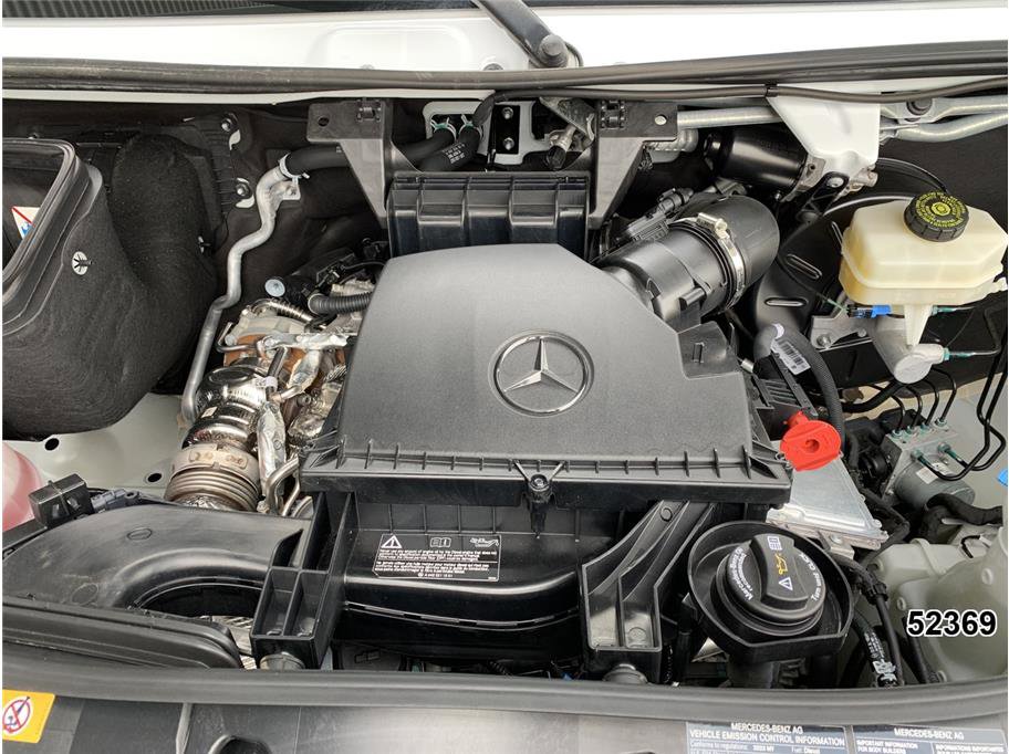 Used 2023 Mercedes-Benz Sprinter 2500 image 17