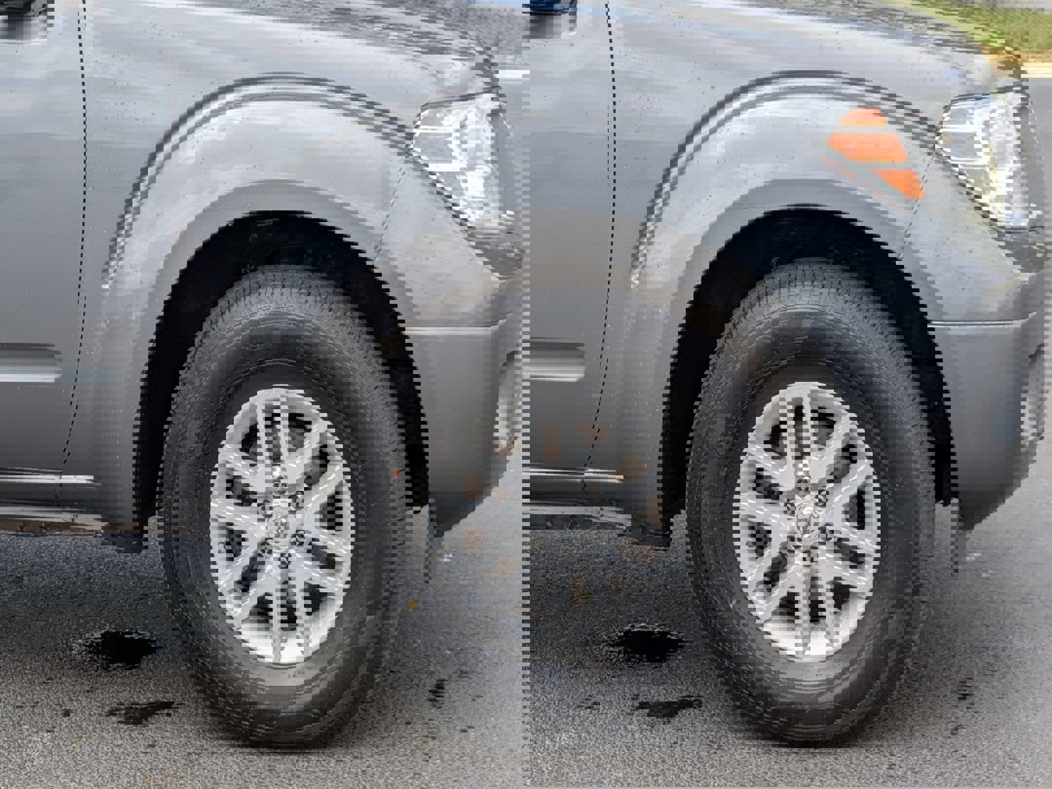 Used 2017 Nissan Frontier SV w/ SV Value Truck Package image 10