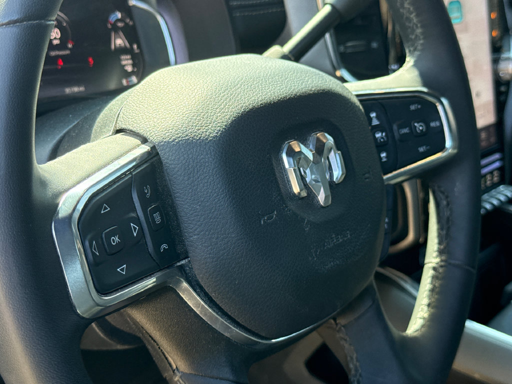 Used 2025 RAM 3500 Laramie AWD/4WD image 24