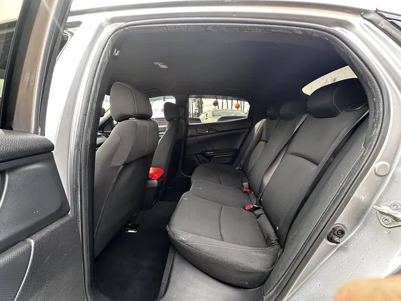 Used 2018 Honda Civic Sport image 27