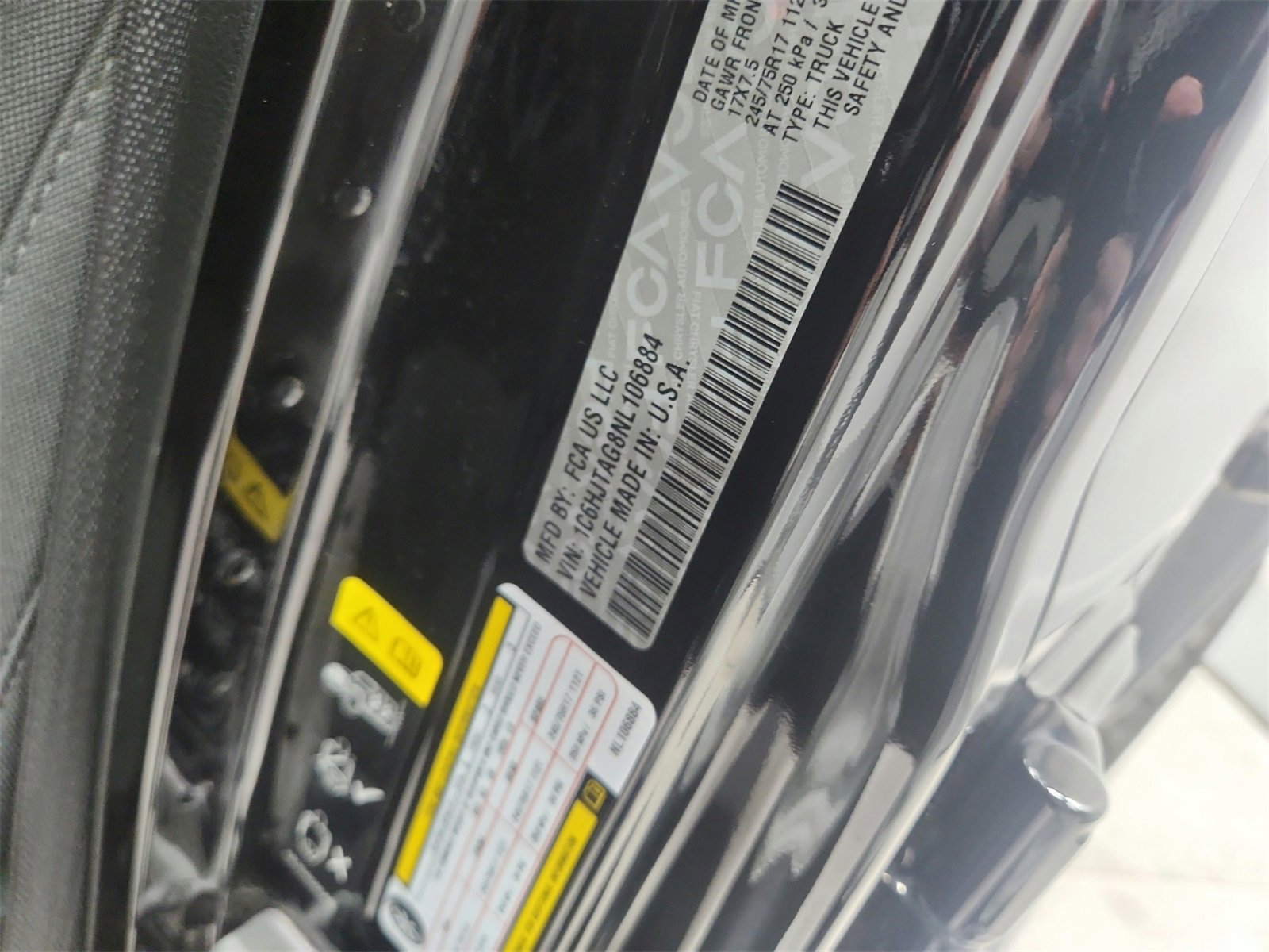 Used 2022 Jeep Gladiator Sport image 46