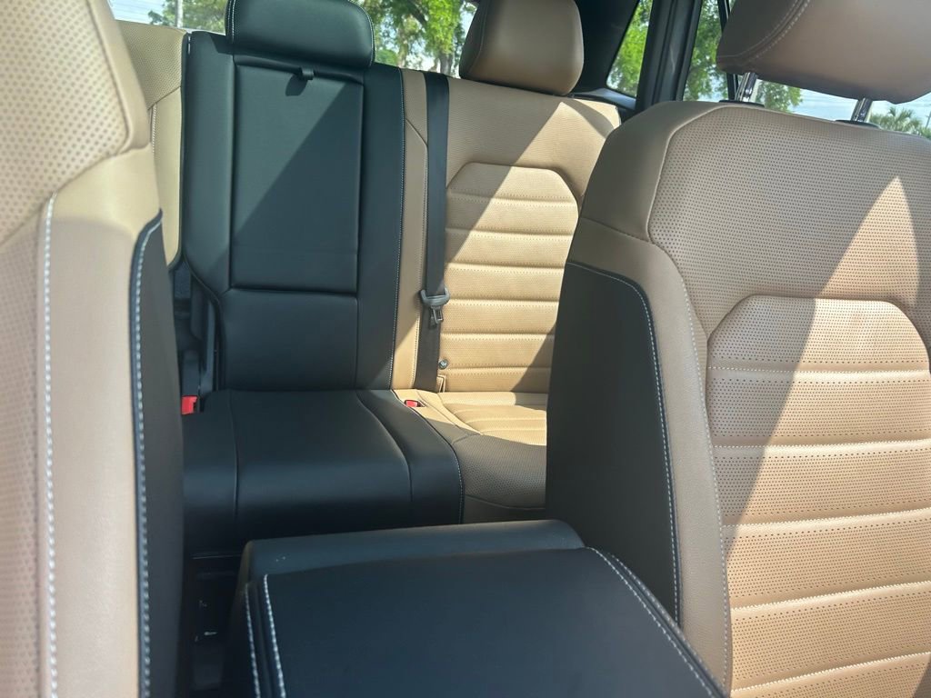 Certified 2024 Volkswagen Atlas Cross Sport SEL R-Line image 41