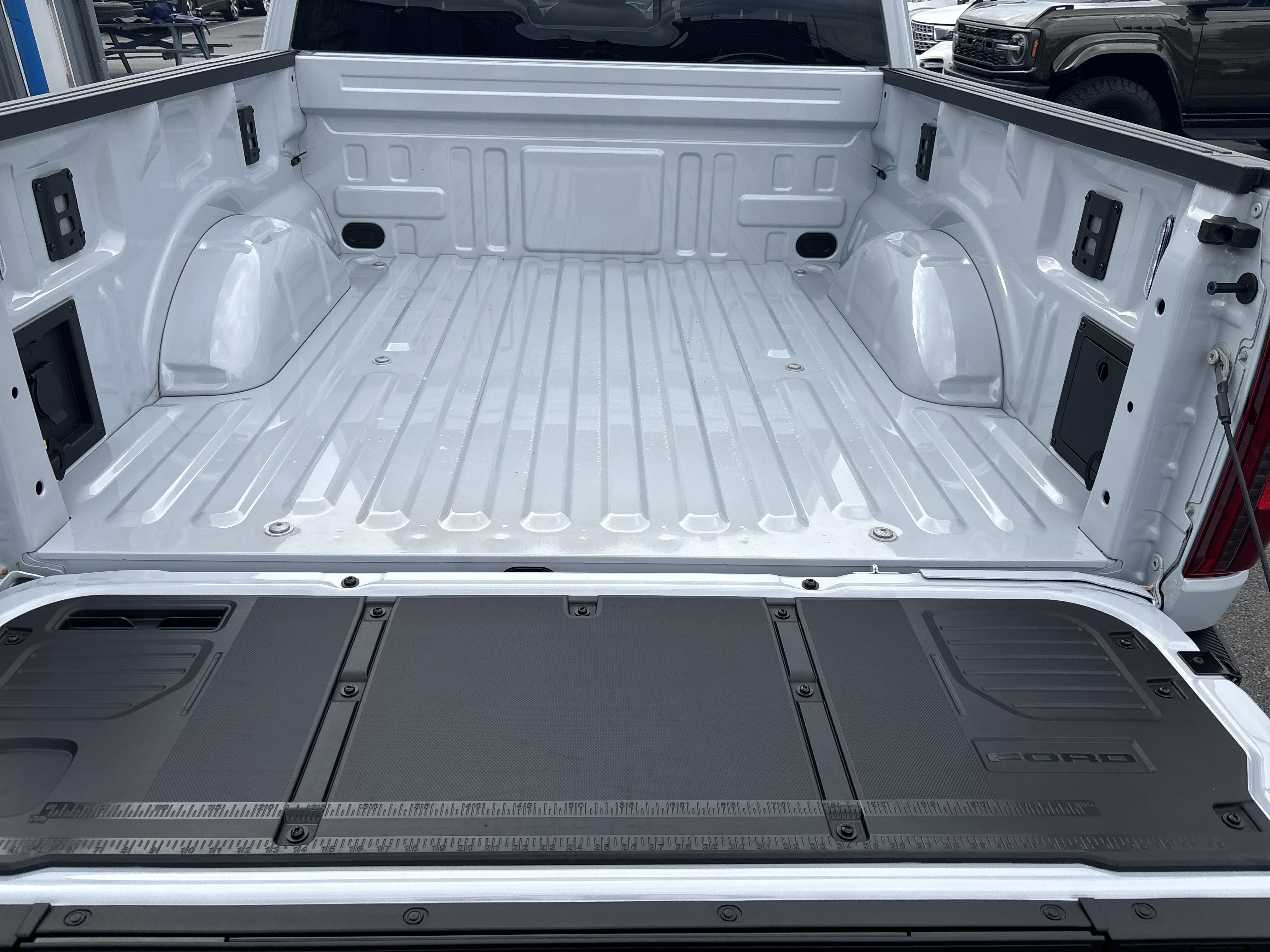 New 2025 Ford F150 XLT w/ Equipment Group 302A MID image 5