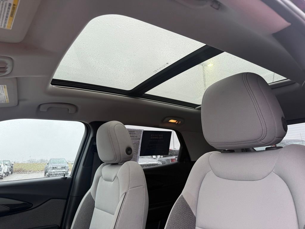 Used 2021 Chevrolet TrailBlazer LT w/ Sun and Liftgate Package image 6