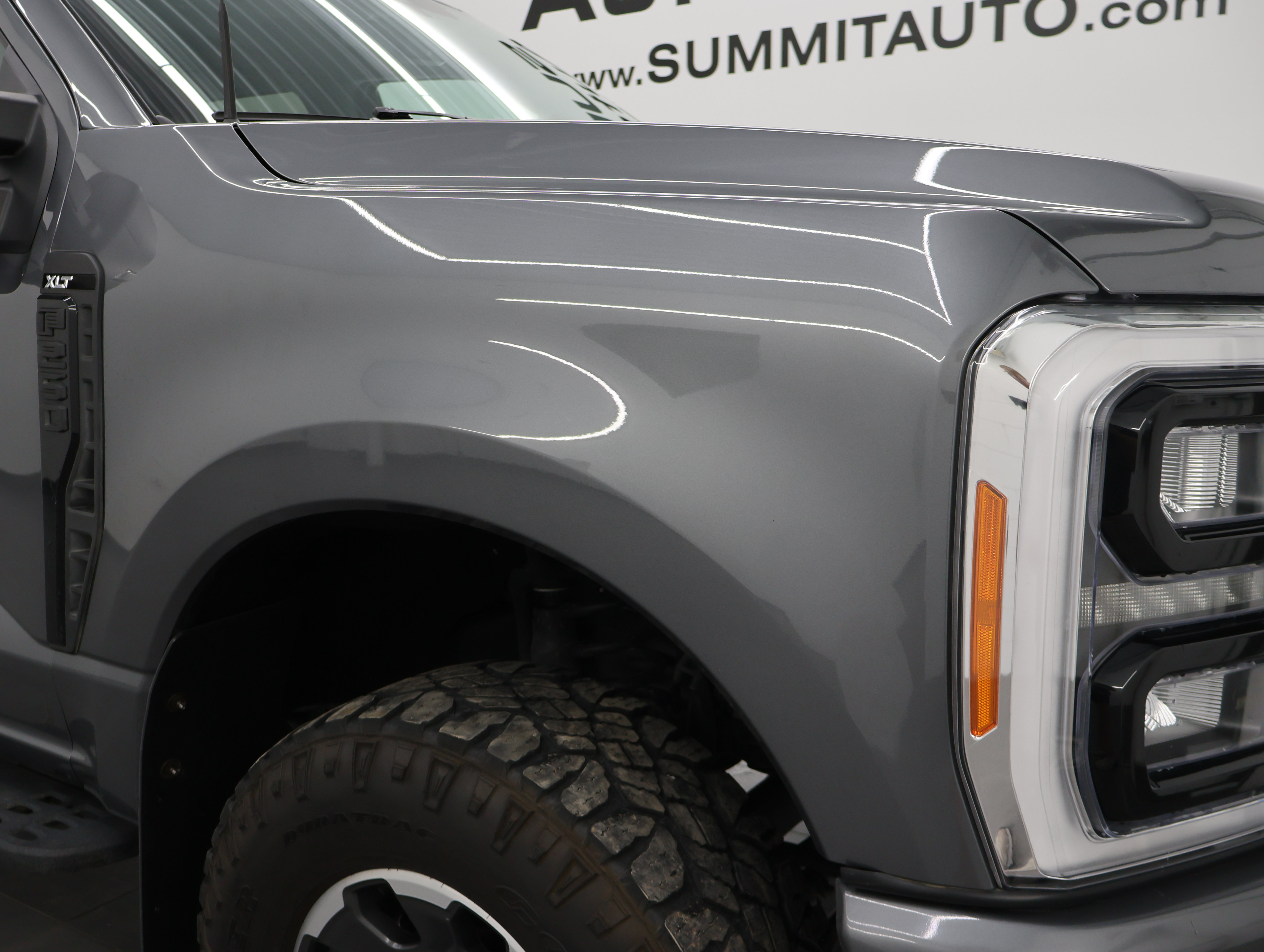 Used 2023 Ford F250 XLT w/ Black Appearance Package AWD/4WD image 27