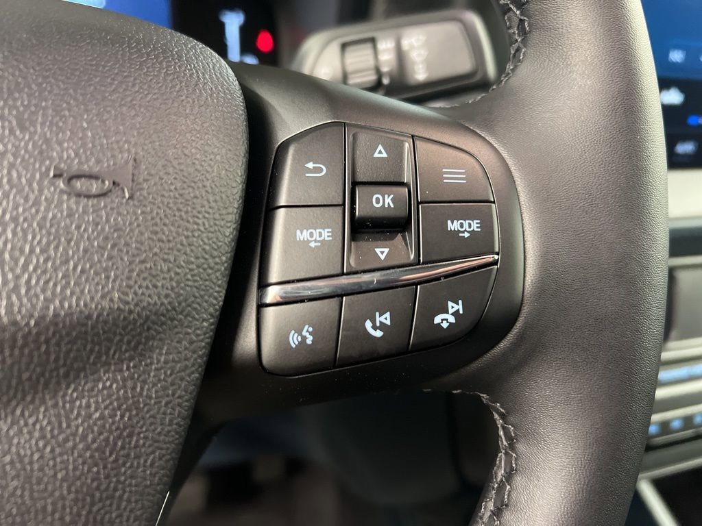New 2026 Ford Maverick XLT AWD/4WD image 16