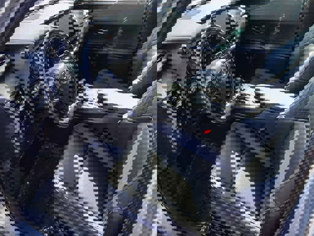 Used 2024 Lexus UX 250h F Sport image 17