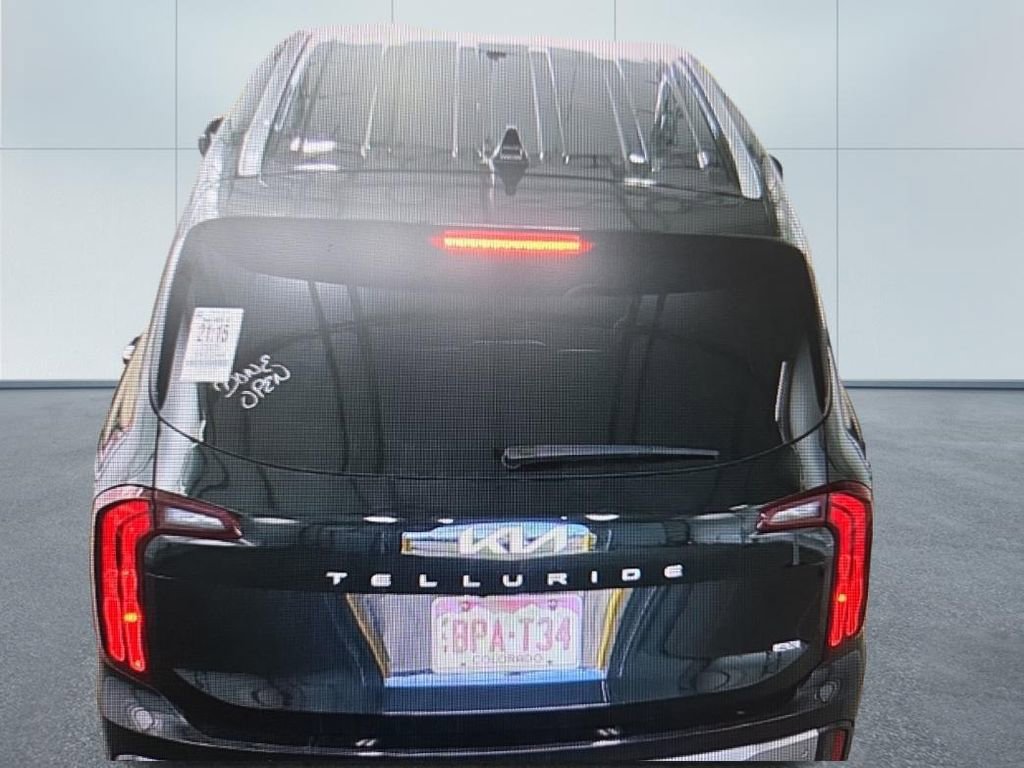 Used 2025 Kia Telluride S image 18