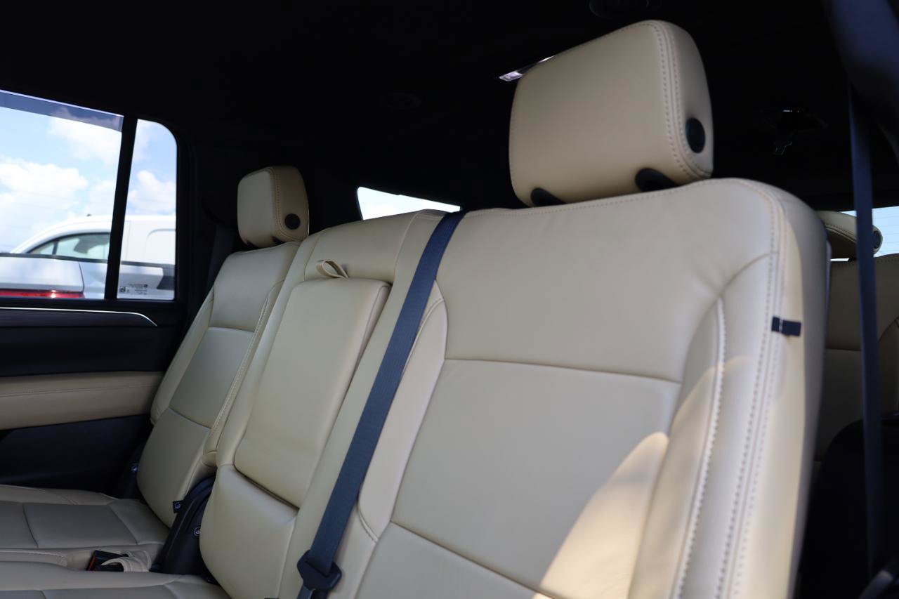 Used 2024 Chevrolet Suburban LS w/ Driver Alert Package RWD image 12