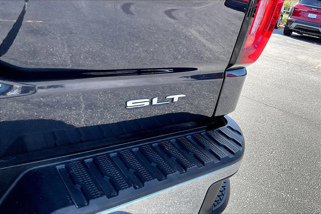 Used 2025 GMC Sierra 1500 SLT RWD image 25