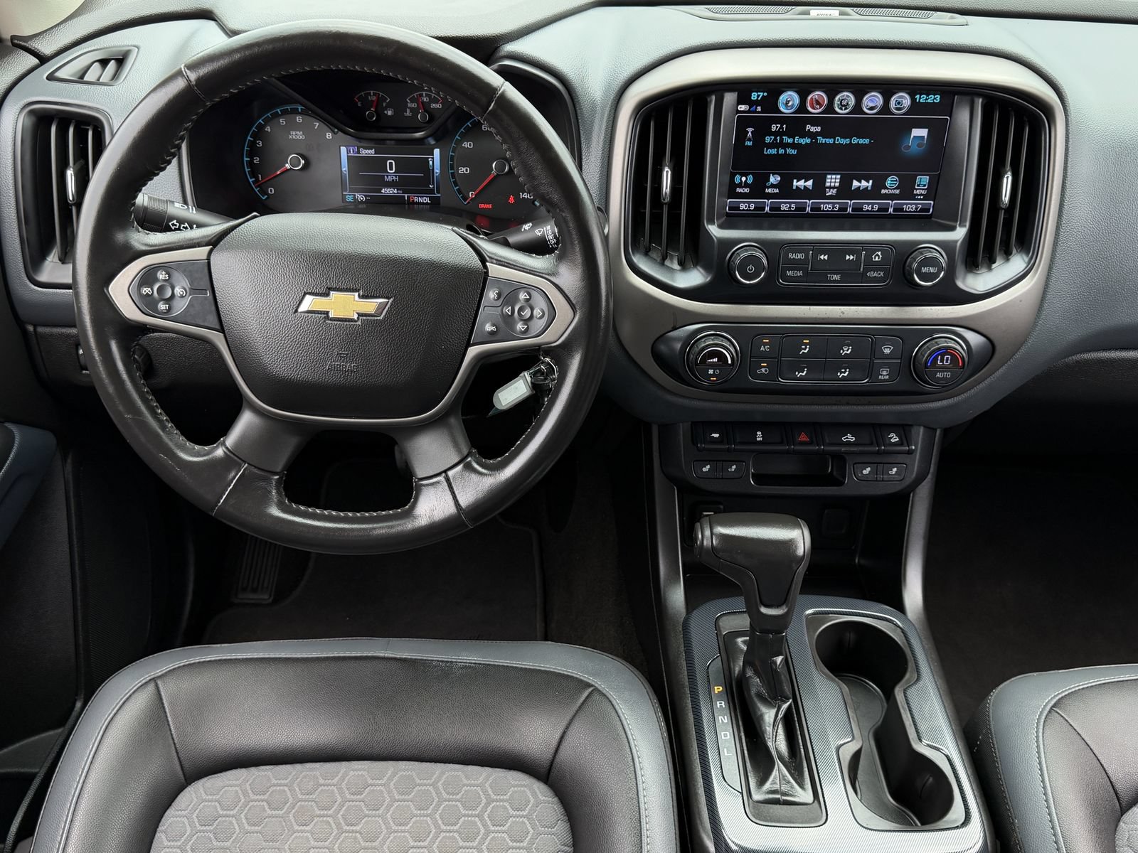 Used 2018 Chevrolet Colorado Z71 RWD image 13