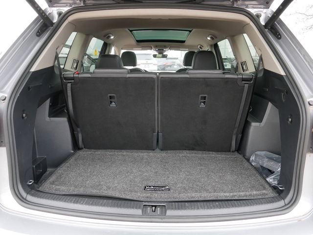 Certified 2025 Volkswagen Atlas SEL image 19