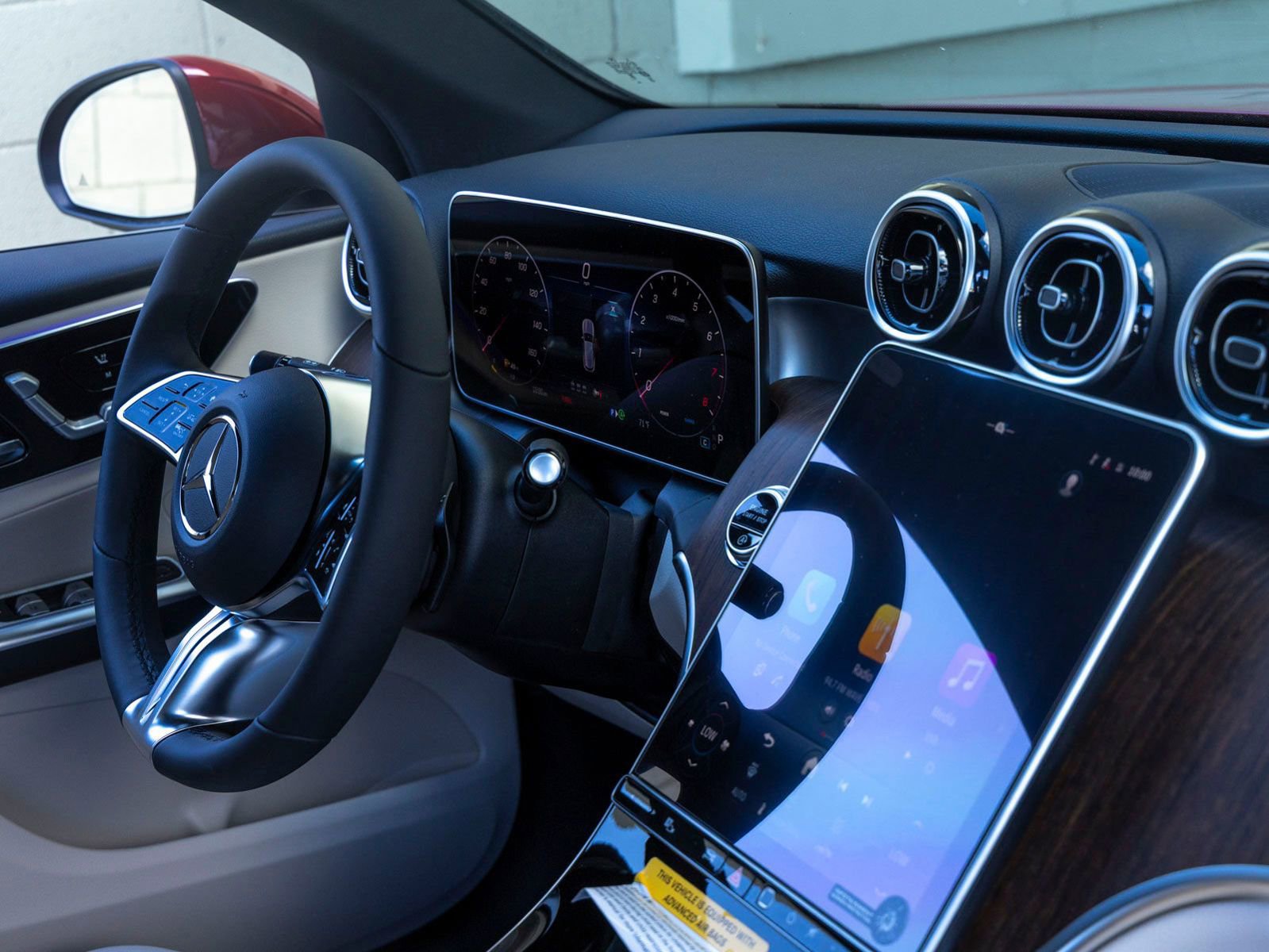 New 2026 Mercedes-Benz GLC 300 image 31