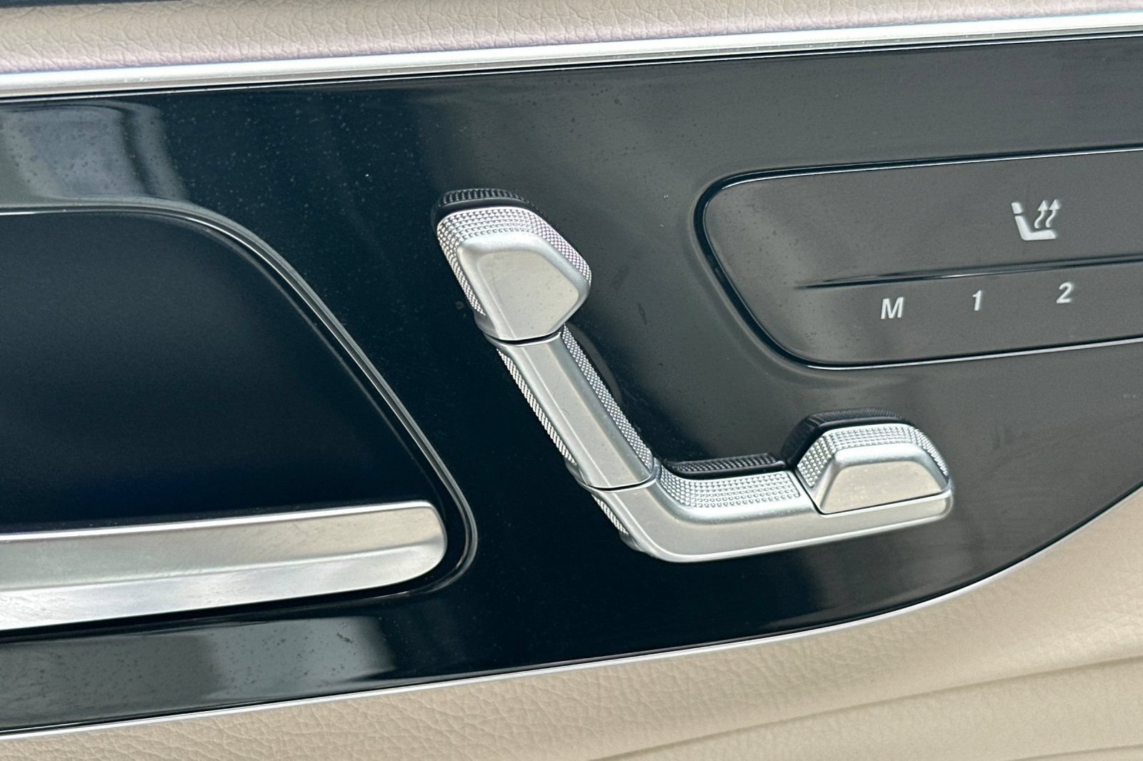 Certified 2022 Mercedes-Benz C 300 Sedan image 13