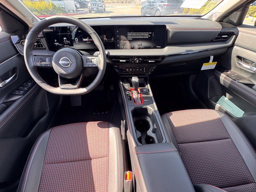 New 2026 Nissan Kicks SR FWD image 19
