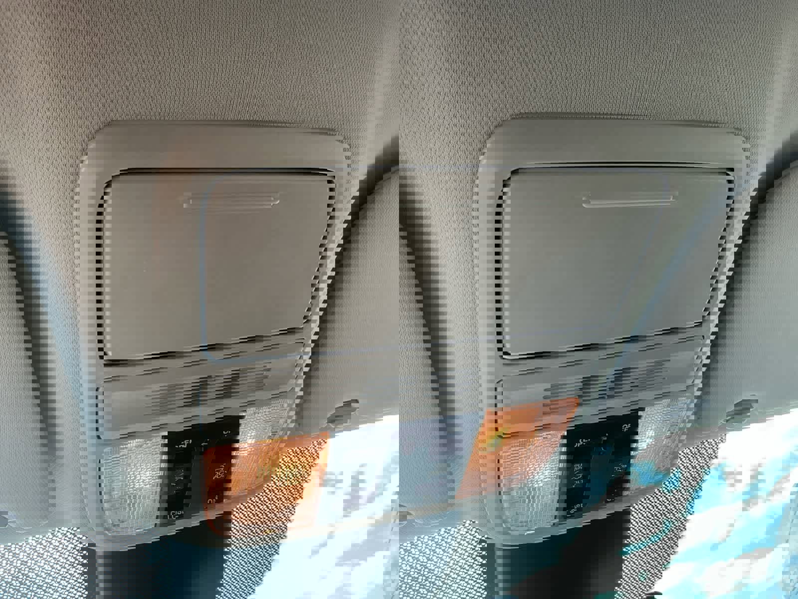 Used 2025 Honda Odyssey Elite image 23