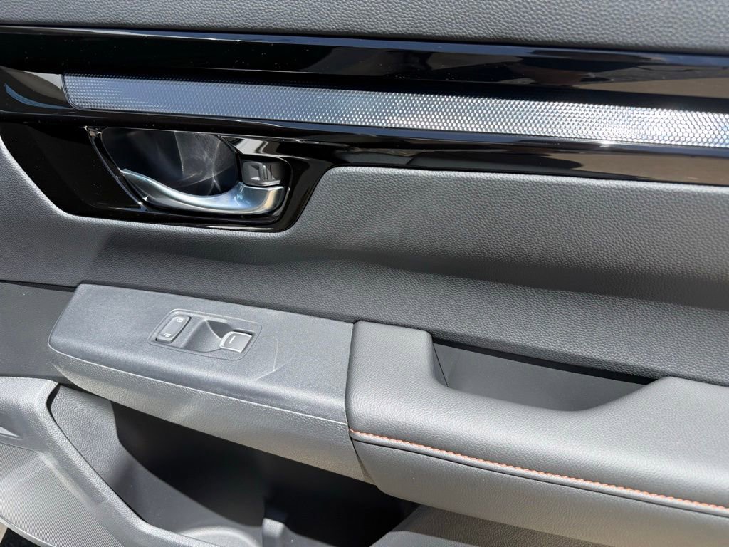 Used 2026 Honda CR-V Sport Touring image 47