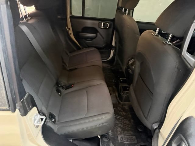 Used 2022 Jeep Gladiator Sport AWD/4WD image 42