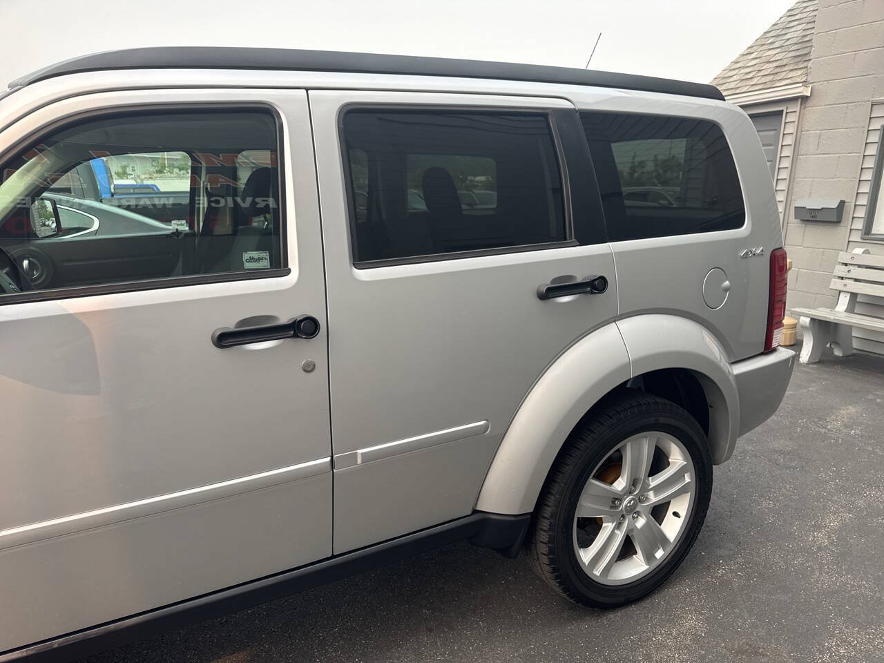 Used 2011 Dodge Nitro Heat w/ Popular Equipment Group AWD/4WD image 5