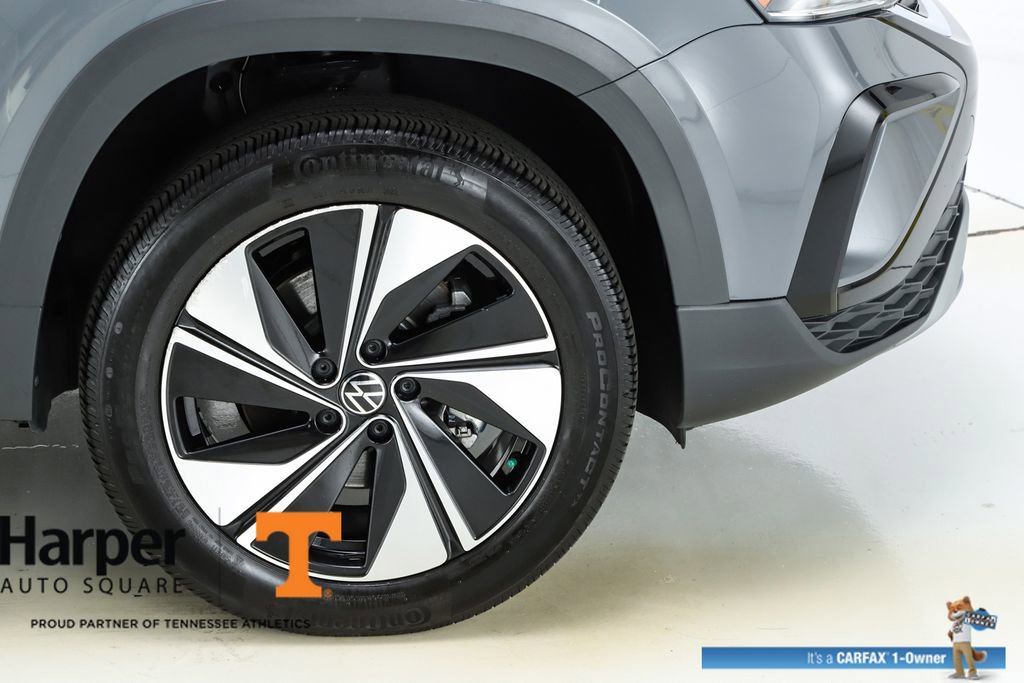 Used 2024 Volkswagen Taos SE image 52