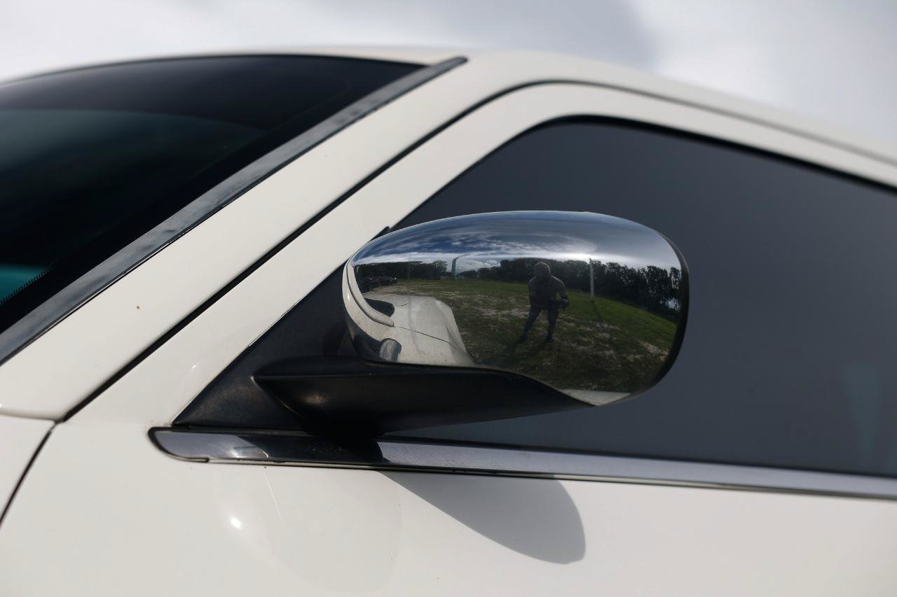 Used 2010 Chrysler 300 Touring RWD image 36