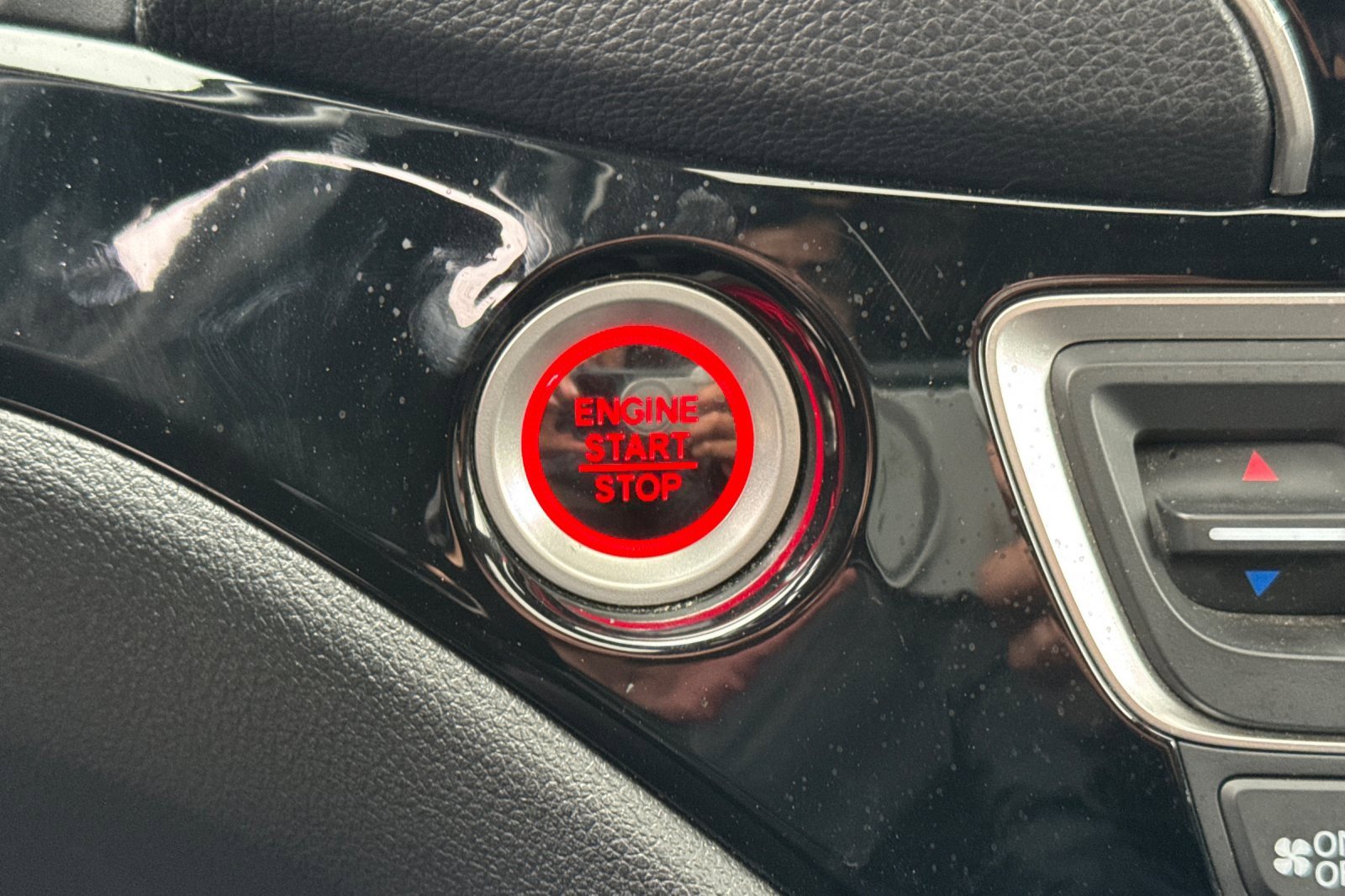 Used 2020 Honda Pilot Touring image 31