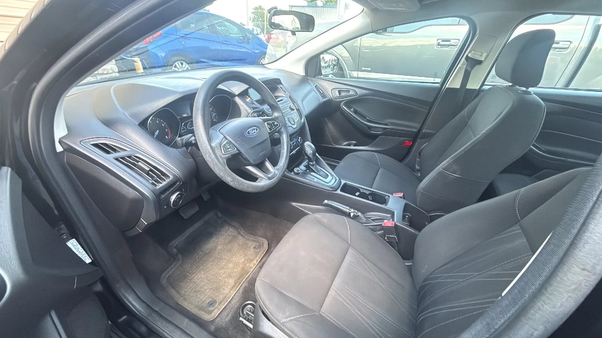 Used 2017 Ford Focus S FWD image 2