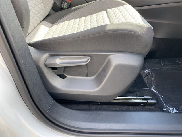 Used 2025 Volkswagen Tiguan S AWD/4WD image 42