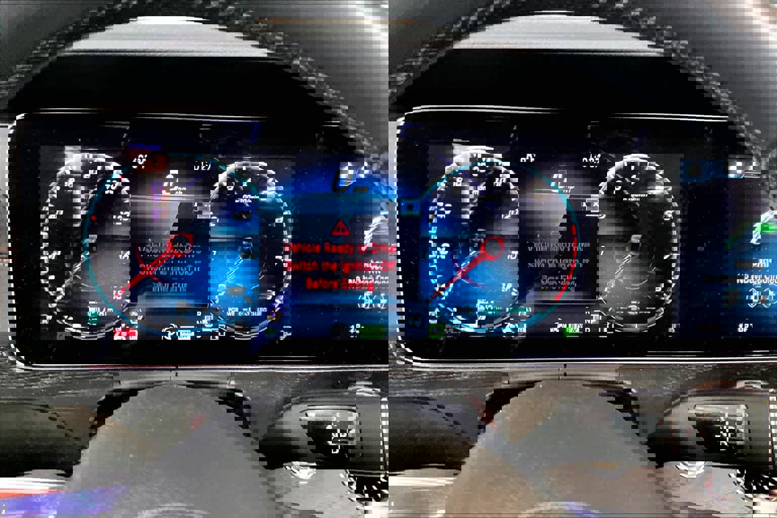 Used 2023 Mercedes-Benz E 450 4MATIC Cabriolet image 25