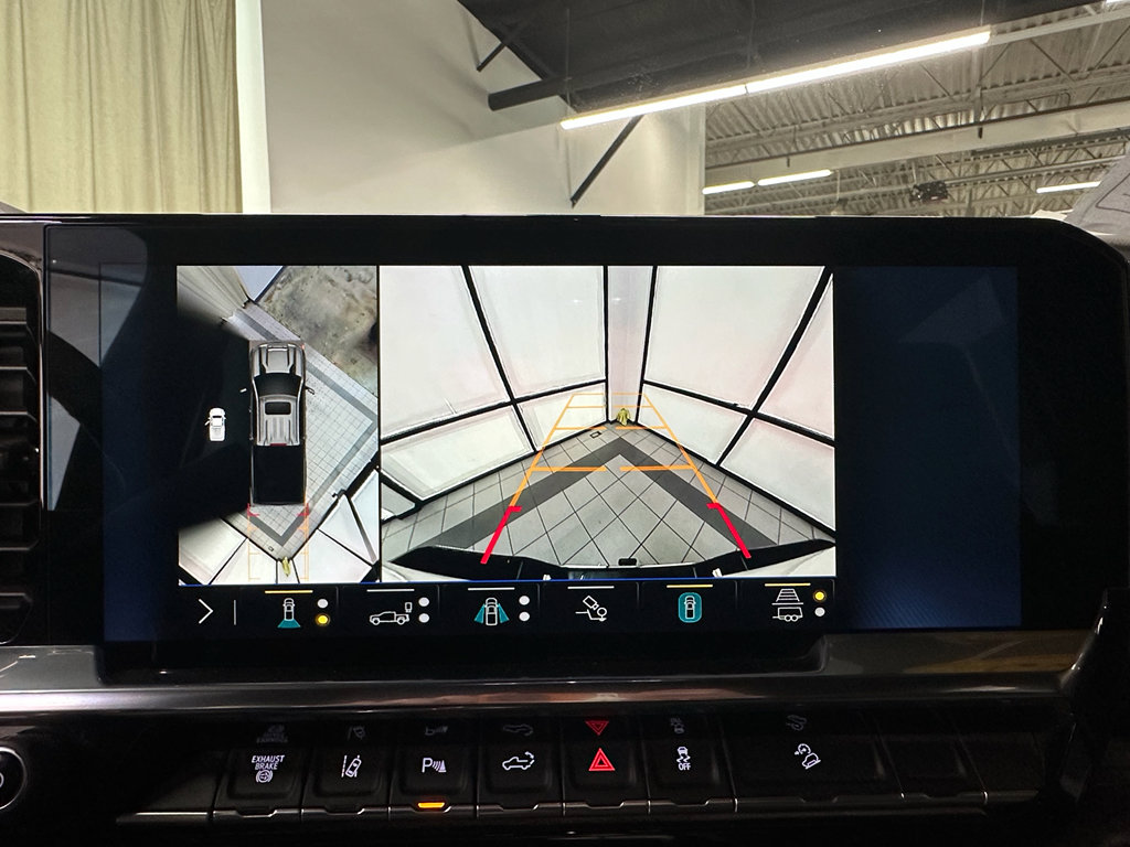 Certified 2025 Chevrolet Silverado 2500 LTZ w/ LTZ Premium Package image 34