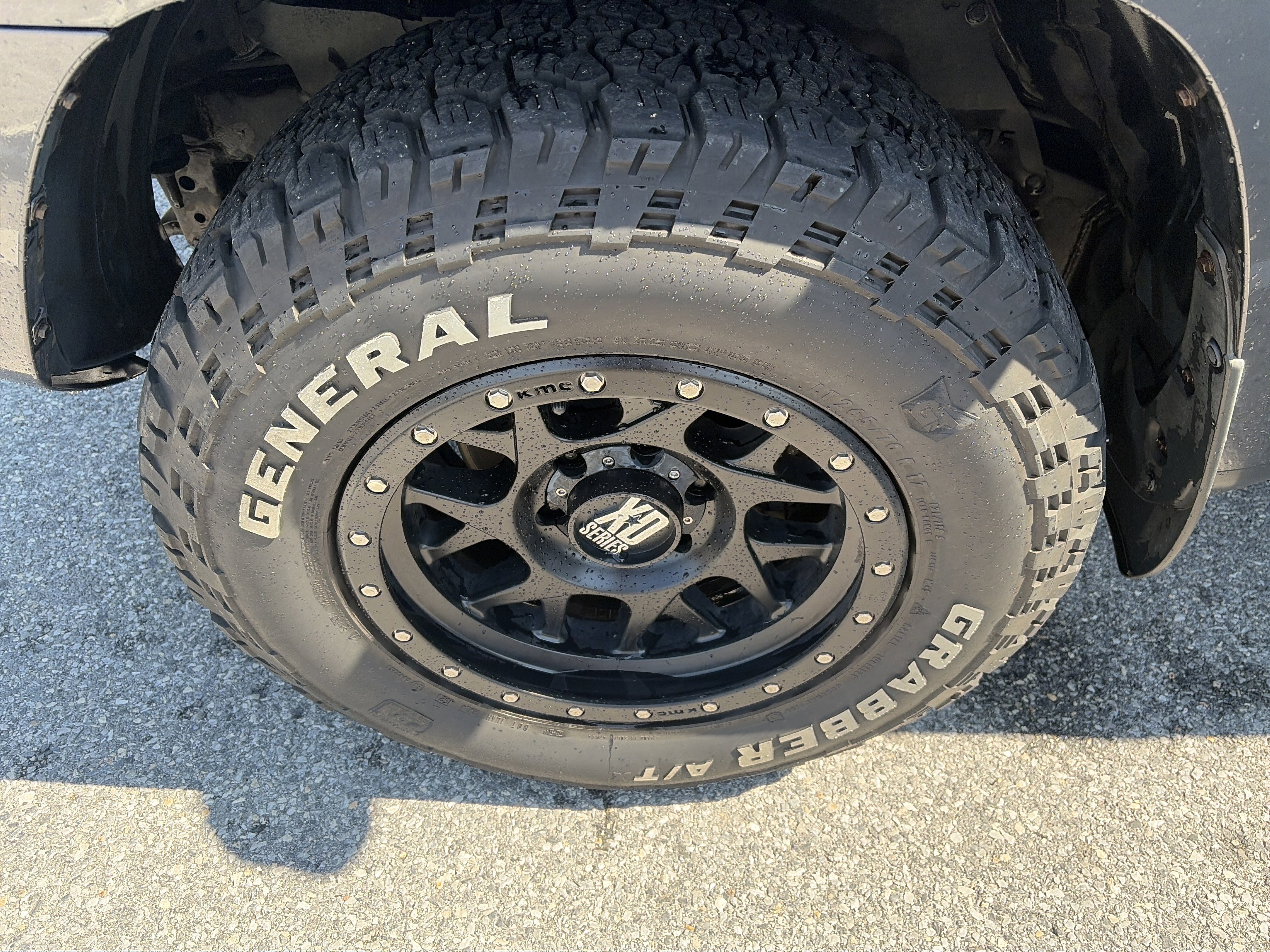 Used 2018 Toyota 4Runner SR5 image 12