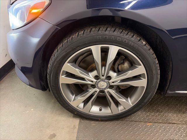 Used 2015 Mercedes-Benz C 300 4MATIC Sedan image 44