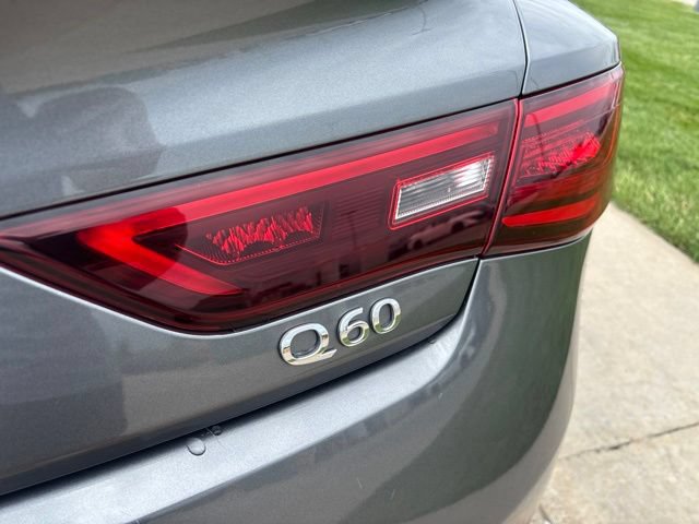Used 2019 INFINITI Q60 3.0t Luxe w/ Essential Package AWD/4WD image 10