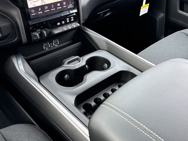 New 2026 RAM 3500 Big Horn AWD/4WD image 16
